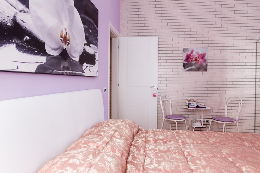 Bevilacqua Bed Roma Santa Croce Hotel Room photo