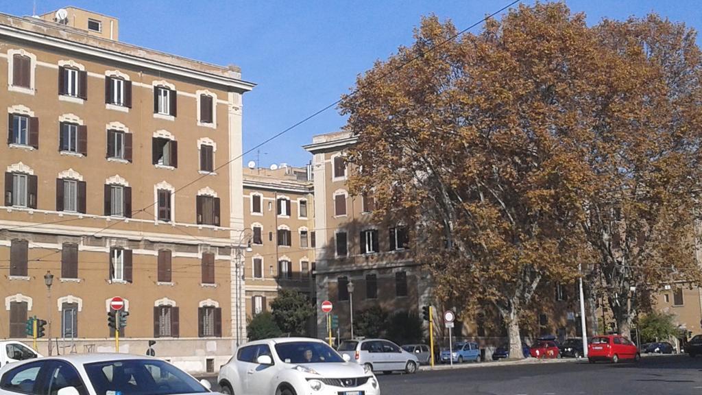 Bevilacqua Bed Roma Santa Croce Hotel Exterior photo
